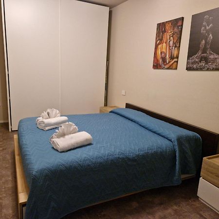 Infinite Blue Appartement Riva del Garda Kamer foto